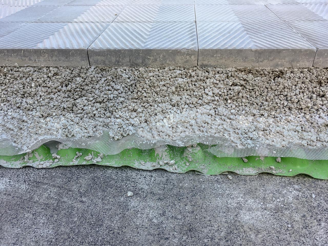  single-grain mortar layer pavement panels 